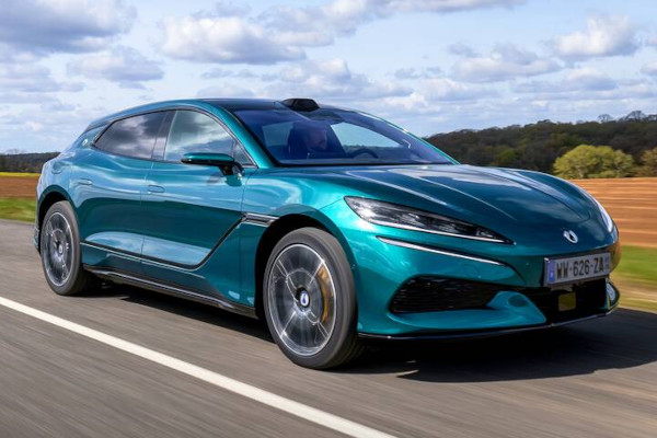 DENZA Z9Gt